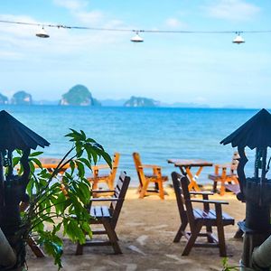Baan Tubkaek Hotel